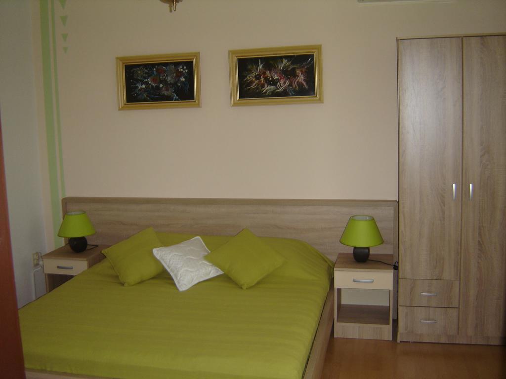Apartmani Luna Hvar Town Buitenkant foto