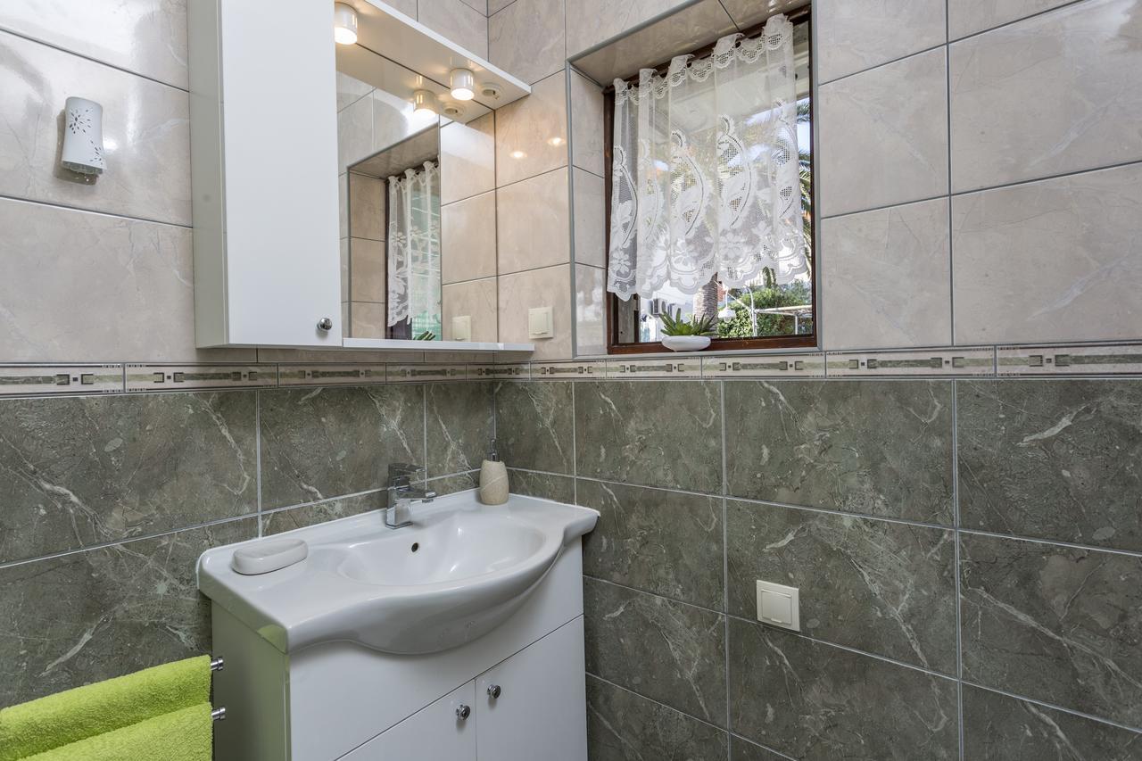 Apartmani Luna Hvar Town Buitenkant foto
