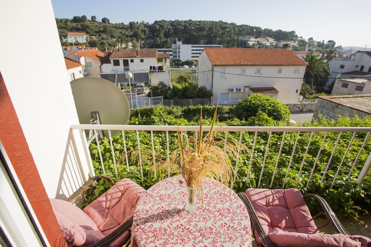 Apartmani Luna Hvar Town Buitenkant foto