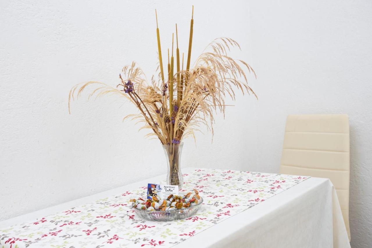 Apartmani Luna Hvar Town Buitenkant foto